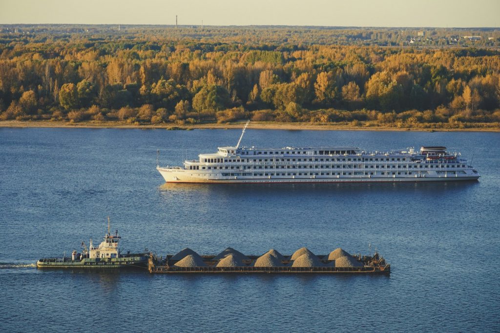 Toerismetrends 2025: Gyeongnam Groeit uit tot Topbestemming en Forbes Introduceert Riviercruise-Ratings
